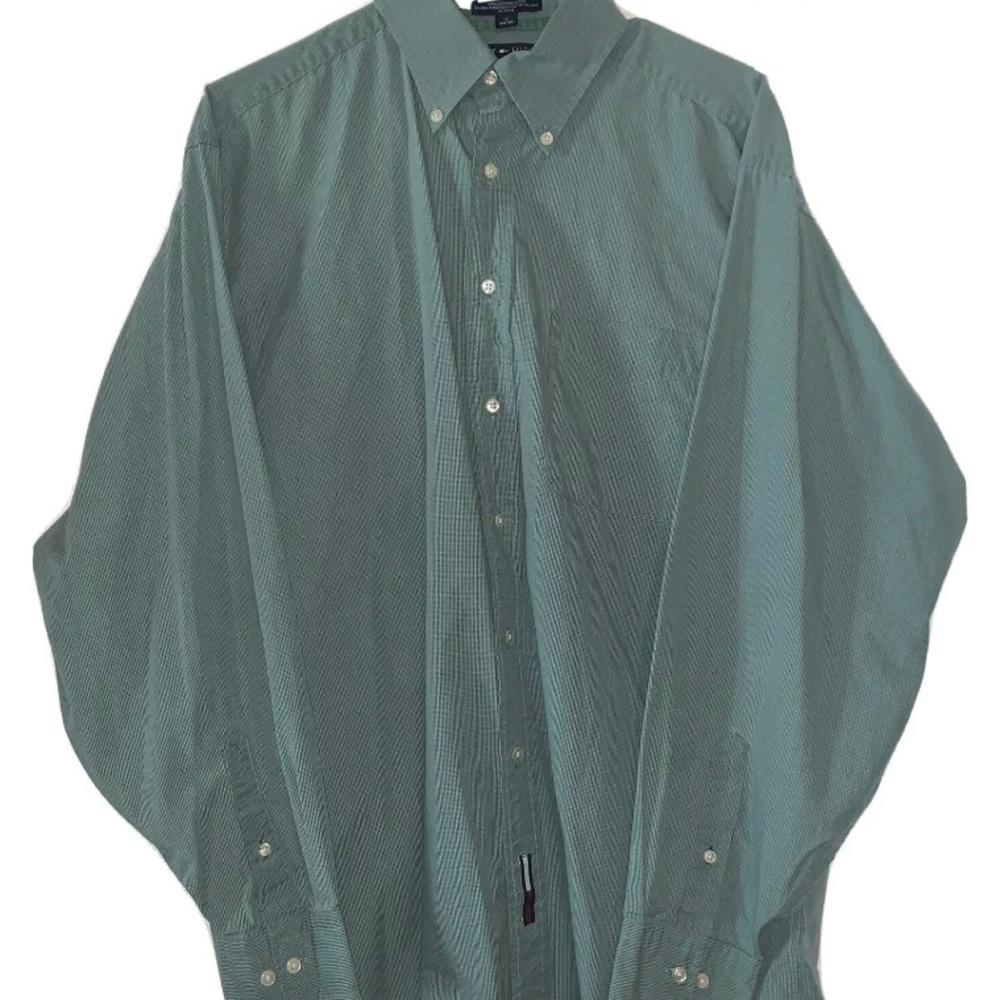 ✖️ SOLD - Tommy Hilfiger Long Sleeve Button-Down